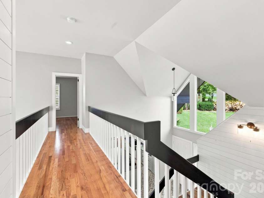 155 Winding Meadows Drive, Flat Rock, NC 28731.  MLS# CAR4418480, YatesRealty ID 6600. 