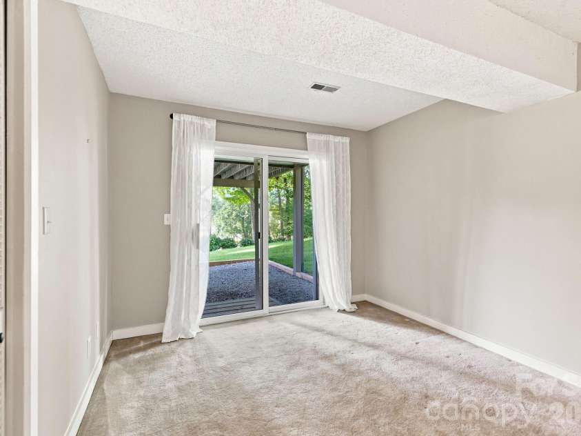 155 Winding Meadows Drive, Flat Rock, NC 28731.  MLS# CAR4418480, YatesRealty ID 6600. Lower Level Bonus room 3