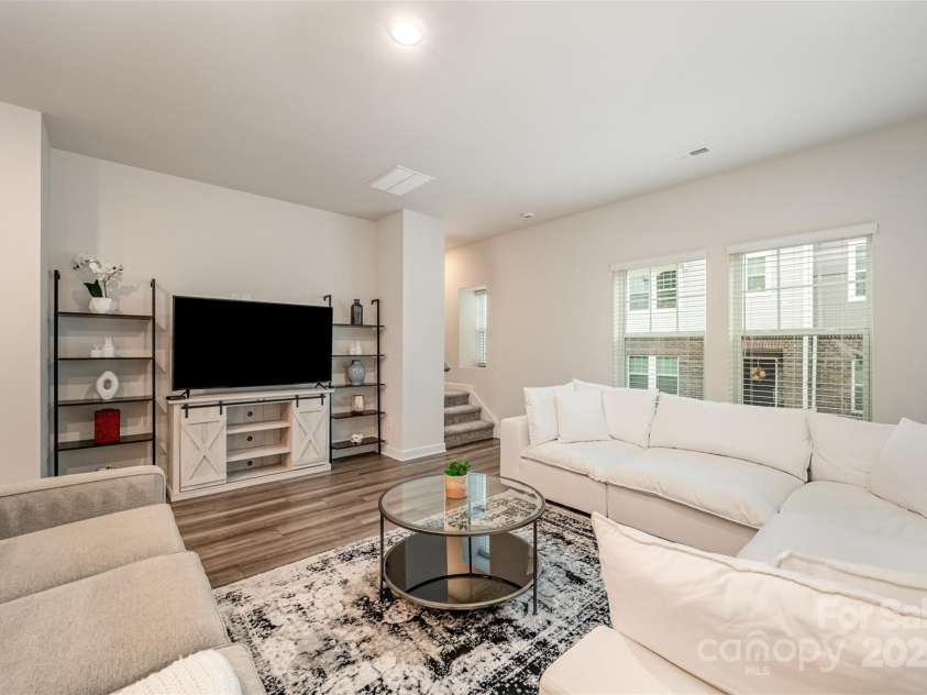 4548 Millennium Avenue, Charlotte, NC 28217.  MLS# CAR4224869, YatesRealty ID 6601. Family Room