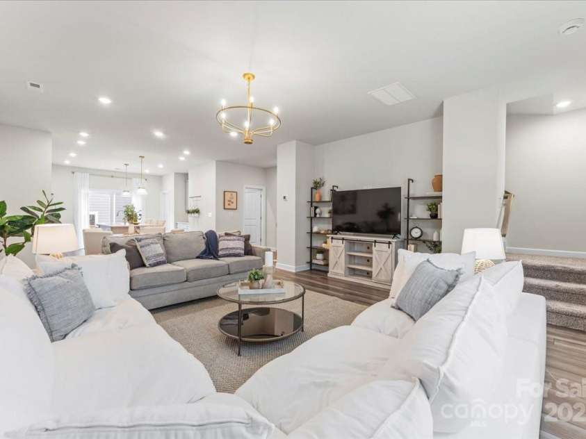 4548 Millennium Avenue, Charlotte, NC 28217.  MLS# CAR4311347, YatesRealty ID 6601. Living room