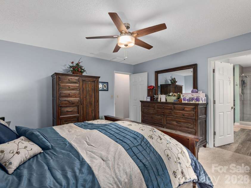 61 Blue Ridge Acres Road, Asheville, NC 28806.  MLS# CAR4306669, YatesRealty ID 6603. 