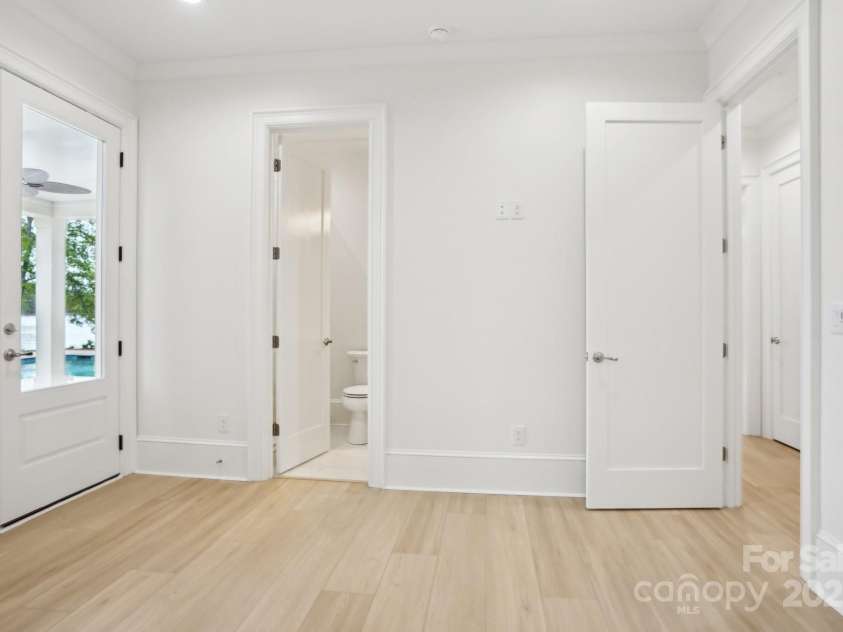 8813 Graham Road, Denver, NC 28037.  MLS# CAR4238880, YatesRealty ID 6603. 1 of 2 ensuite bedrooms in the basement