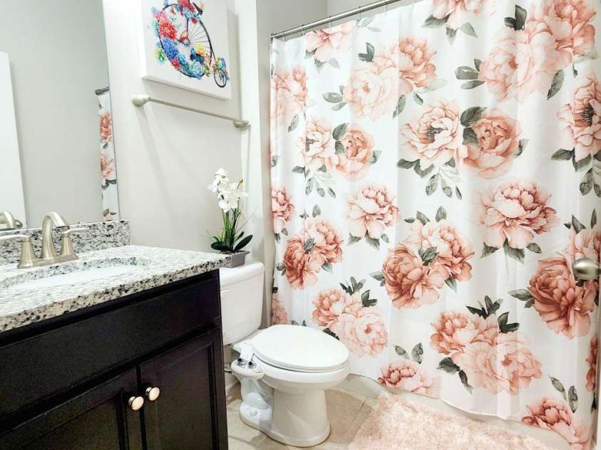 1210 Croft Drive, Fort Mill, SC 29708.  MLS# CAR4226652, YatesRealty ID 6604. Main Floor Full Bath