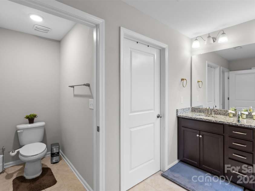 1210 Croft Drive, Fort Mill, SC 29708.  MLS# CAR4226652, YatesRealty ID 6604. Primary Bathroom