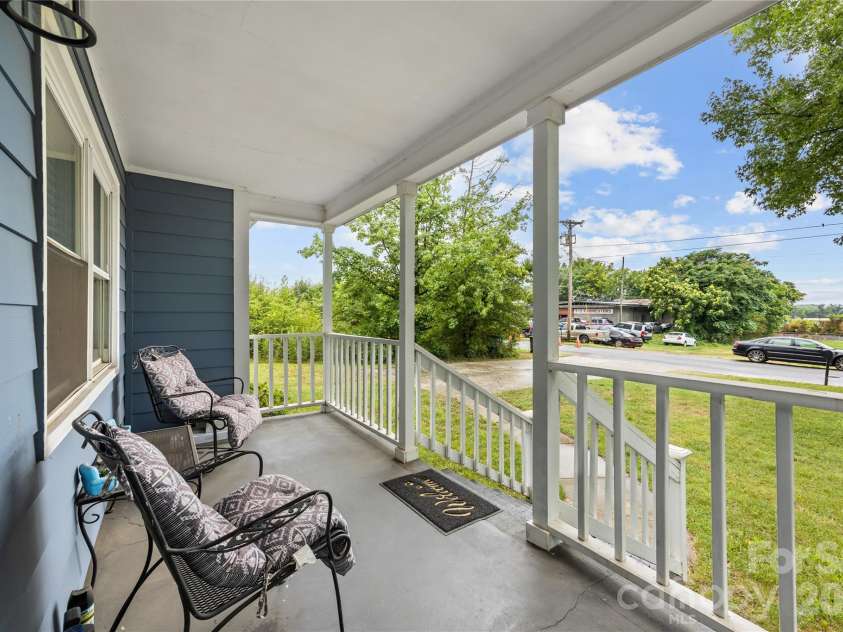 1345 Old Salisbury Road, Statesville, NC 28625.  MLS# CAR4398337, YatesRealty ID 6604. 