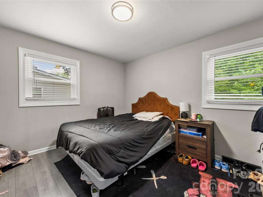 1345 Old Salisbury Road, Statesville, NC 28625.  MLS# CAR4398337, YatesRealty ID 6604. 