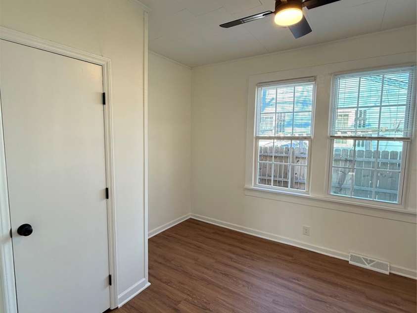 321 Weldon Street, Gastonia, NC 28052.  MLS# CAR4350878, YatesRealty ID 6605. 
