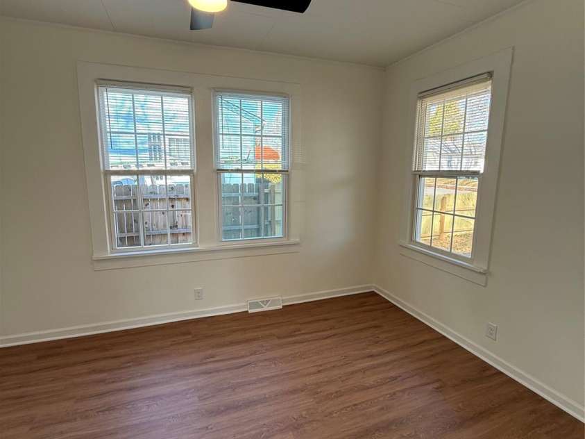 321 Weldon Street, Gastonia, NC 28052.  MLS# CAR4350878, YatesRealty ID 6605. 
