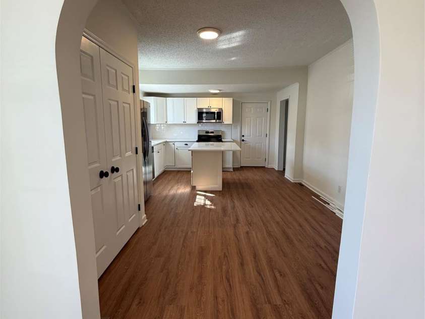 321 Weldon Street, Gastonia, NC 28052.  MLS# CAR4350878, YatesRealty ID 6605. 