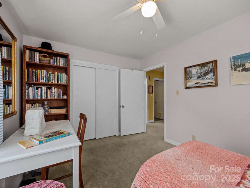 127 Robin Hood Drive, Forest City, NC 28043.  MLS# CAR4238811, YatesRealty ID 6606. 