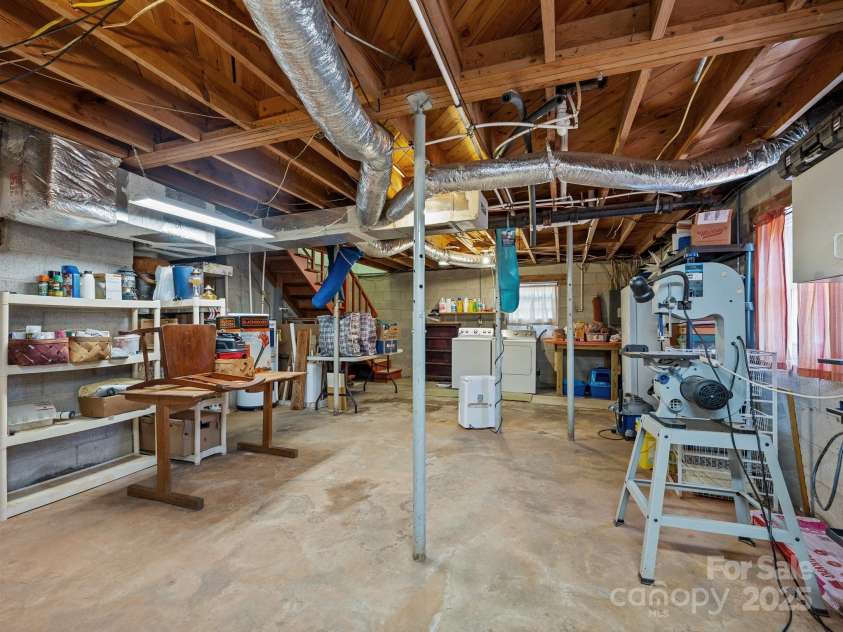 127 Robin Hood Drive, Forest City, NC 28043.  MLS# CAR4238811, YatesRealty ID 6606. 