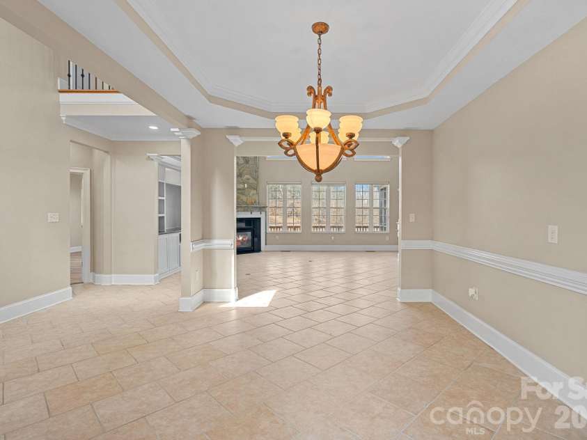 125 Grand Bay Drive, Mooresville, NC 28117.  MLS# CAR4341347, YatesRealty ID 6607. Dining Room