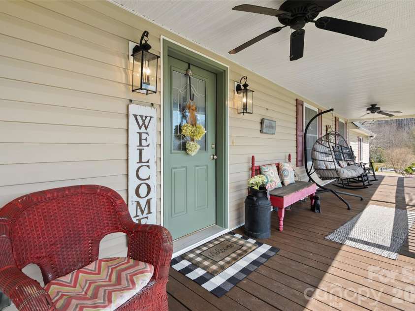 371 Ned Cove Road, Waynesville, NC 28785.  MLS# CAR4356117, YatesRealty ID 6608. 