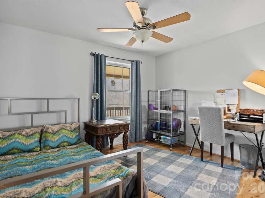 371 Ned Cove Road, Waynesville, NC 28785.  MLS# CAR4356117, YatesRealty ID 6608. 