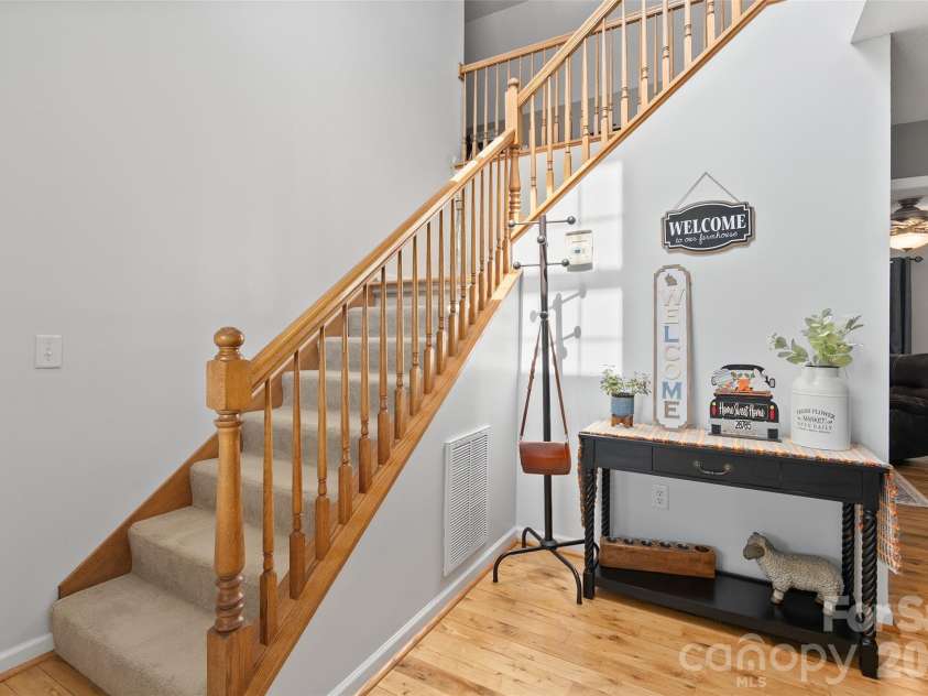 371 Ned Cove Road, Waynesville, NC 28785.  MLS# CAR4356117, YatesRealty ID 6608. 