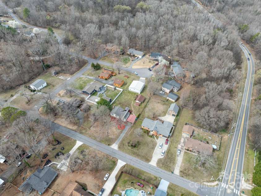 5412 Carving Tree Drive, Harrisburg, NC 28075.  MLS# CAR4234384, YatesRealty ID 6608. 