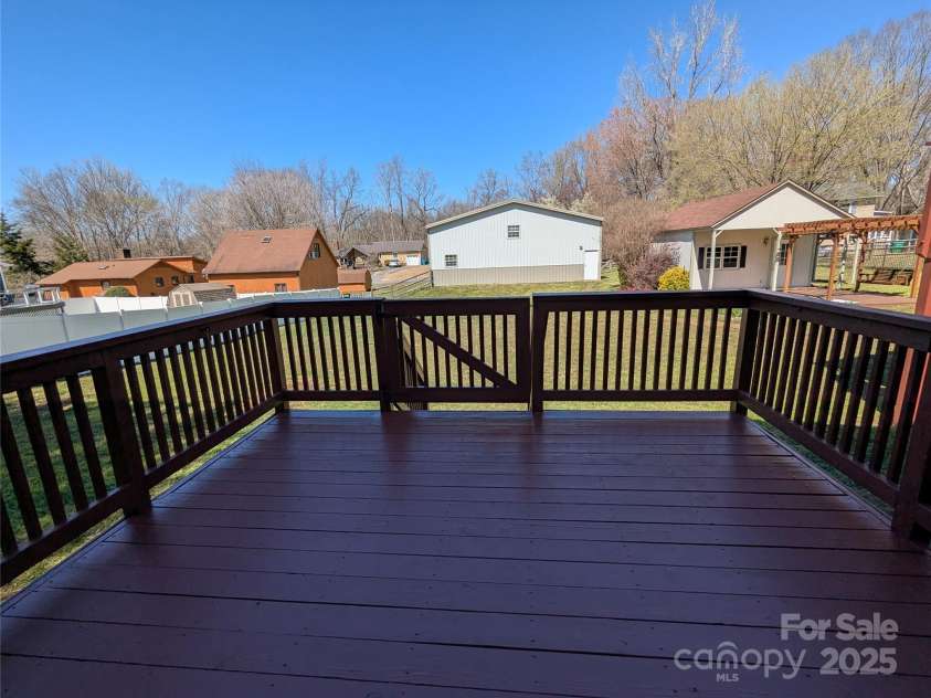 5412 Carving Tree Drive, Harrisburg, NC 28075.  MLS# CAR4234384, YatesRealty ID 6608. 