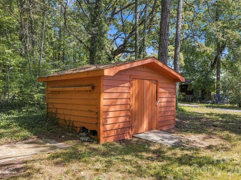 4355 Franklin Community Center Road, Salisbury, NC 28144.  MLS# CAR4426218, YatesRealty ID 661. 