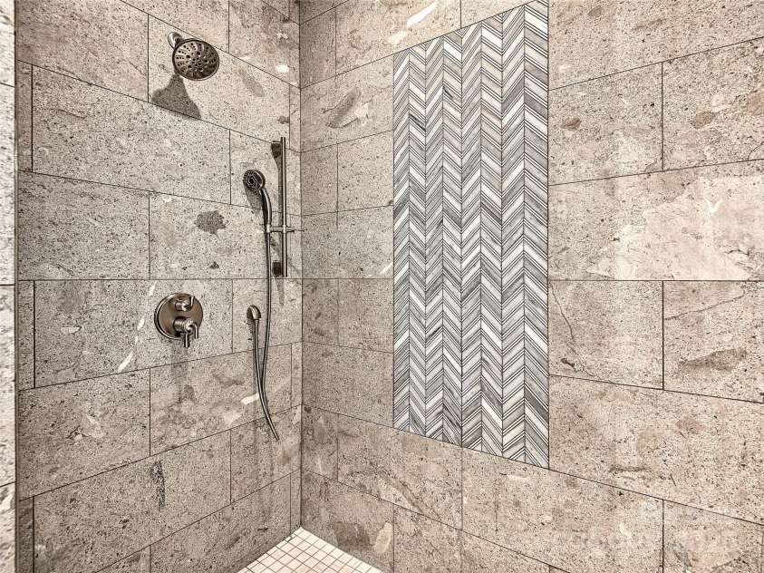 5 Ashe Park Circle, Asheville, NC 28806.  MLS# CAR4218728, YatesRealty ID 661. Photo similar-previous construction of same floor plan