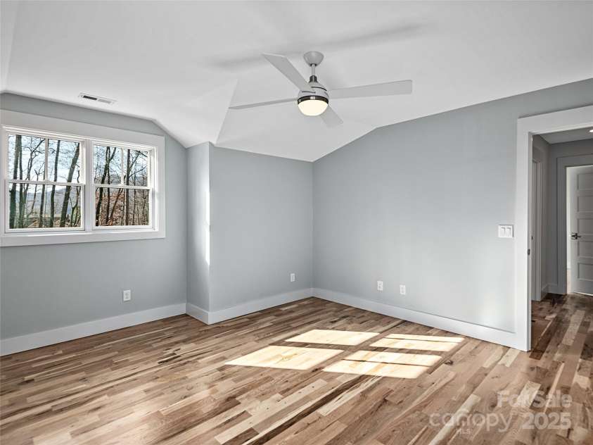 5 Ashe Park Circle, Asheville, NC 28806.  MLS# CAR4218728, YatesRealty ID 661. Photo similar-previous construction of same floor plan