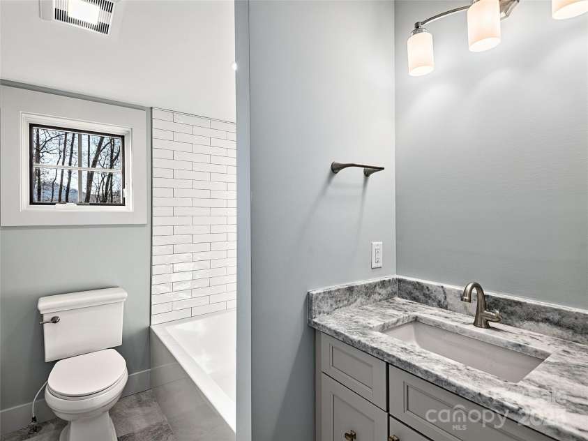 5 Ashe Park Circle, Asheville, NC 28806.  MLS# CAR4218728, YatesRealty ID 661. Photo similar-previous construction of same floor plan