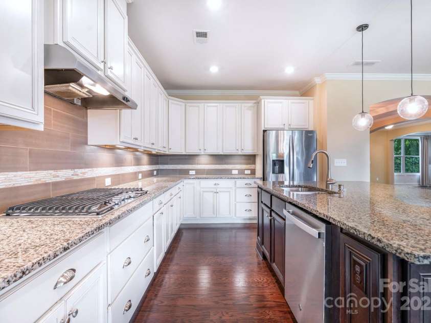 4071 Thames Circle, Fort Mill, SC 29715.  MLS# CAR4287948, YatesRealty ID 6611. 