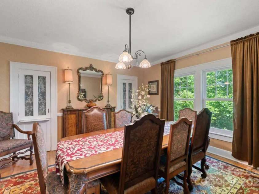 88 Main Street, Weaverville, NC 28787.  MLS# CAR4246836, YatesRealty ID 6611. 