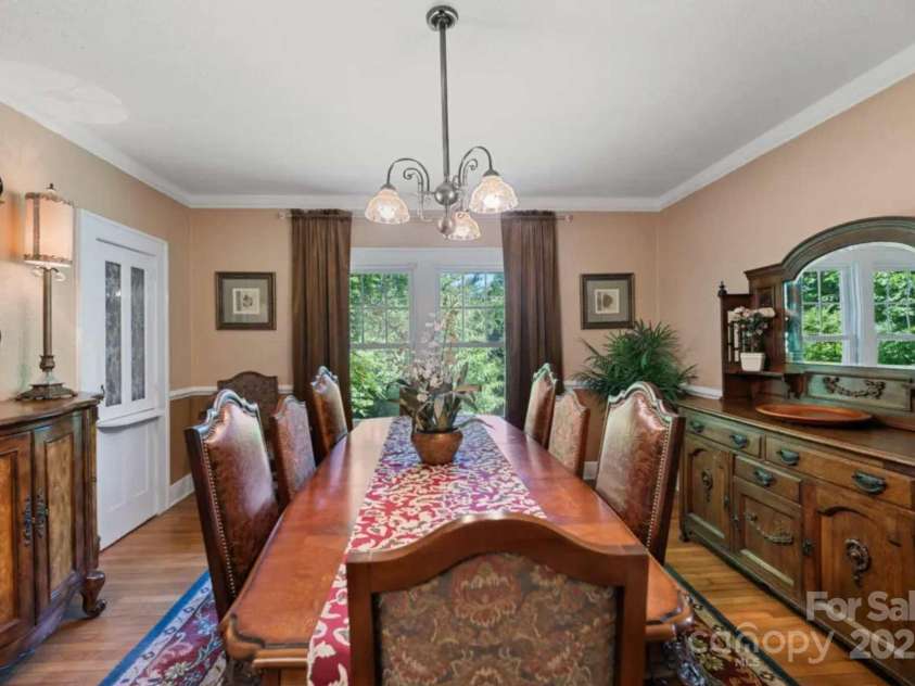 88 Main Street, Weaverville, NC 28787.  MLS# CAR4246836, YatesRealty ID 6611. 