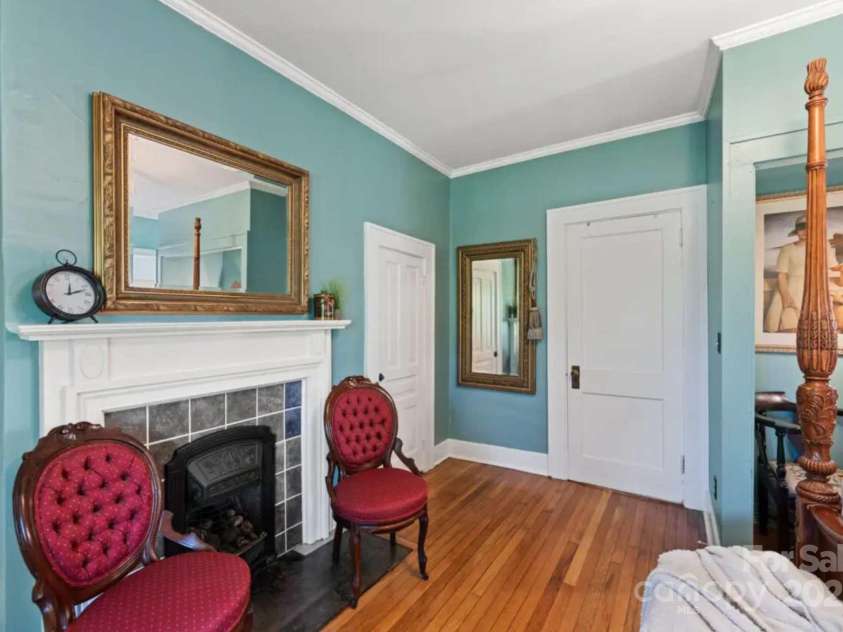 88 Main Street, Weaverville, NC 28787.  MLS# CAR4246836, YatesRealty ID 6611. 