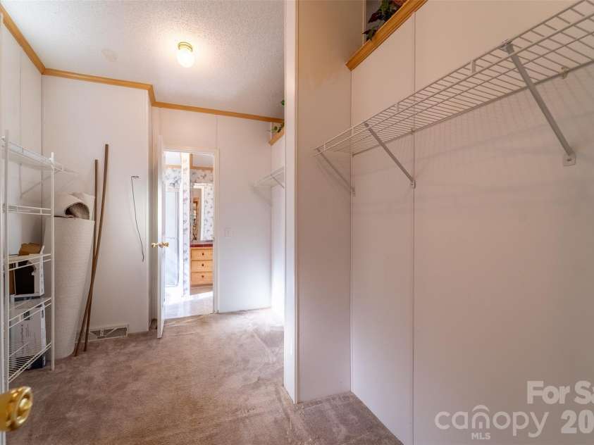 197 Savannah Meadows Trail, Sylva, NC 28779.  MLS# CAR4384225, YatesRealty ID 6614. 