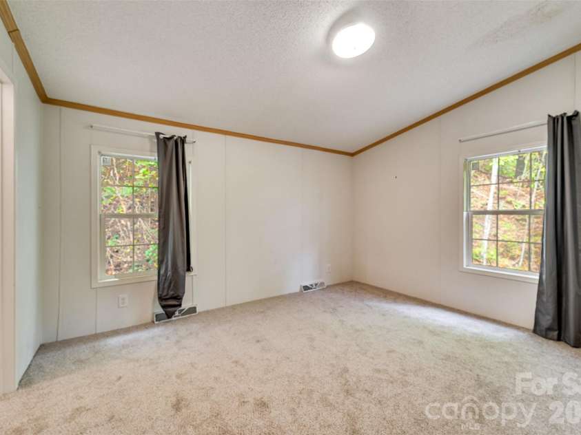 197 Savannah Meadows Trail, Sylva, NC 28779.  MLS# CAR4384225, YatesRealty ID 6614. 