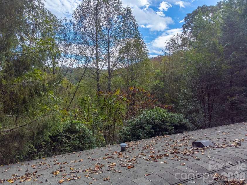 197 Savannah Meadows Trail, Sylva, NC 28779.  MLS# CAR4384225, YatesRealty ID 6614. 
