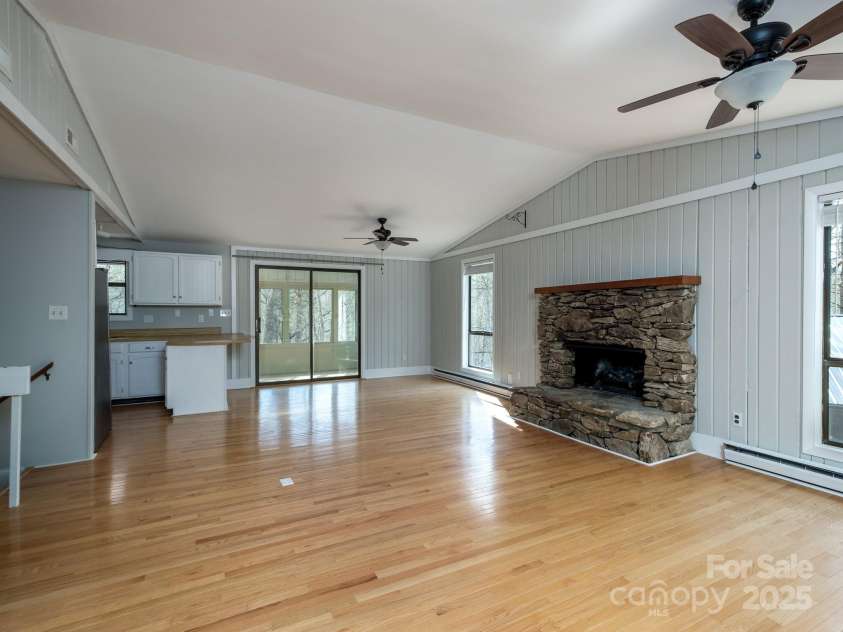 1528 Ugugu Drive, Brevard, NC 28712.  MLS# CAR4221369, YatesRealty ID 6615. 