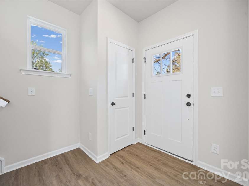 213 Sloan Street, Belmont, NC 28012.  MLS# CAR4354904, YatesRealty ID 6615. 