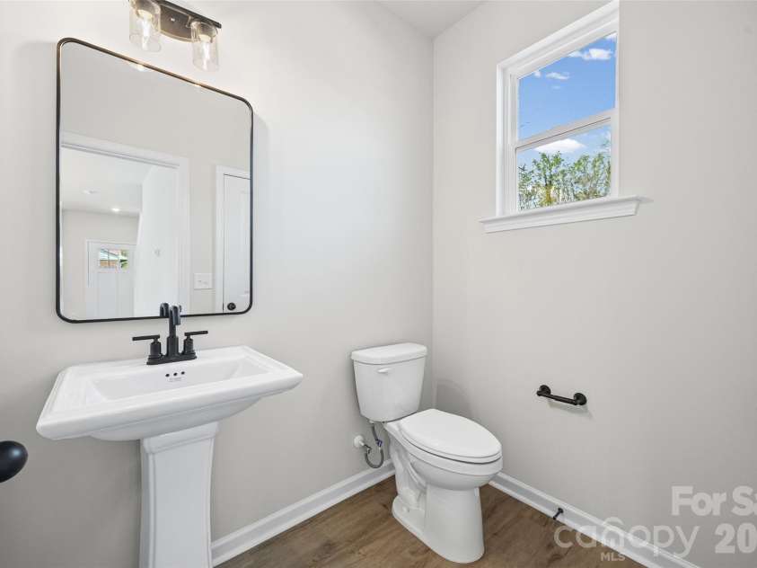 213 Sloan Street, Belmont, NC 28012.  MLS# CAR4354904, YatesRealty ID 6615. 