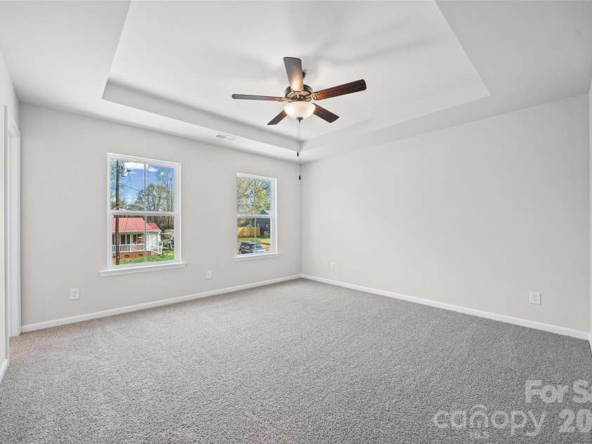 213 Sloan Street, Belmont, NC 28012.  MLS# CAR4354904, YatesRealty ID 6615. 