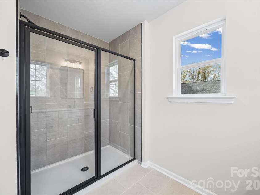 213 Sloan Street, Belmont, NC 28012.  MLS# CAR4354904, YatesRealty ID 6615. 
