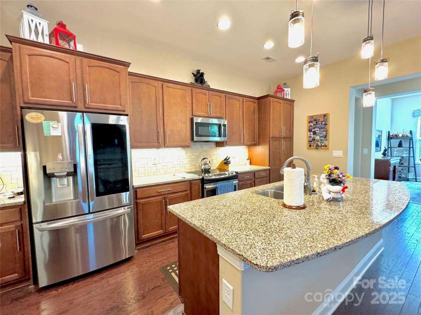 151 Chimney Rock Court, Denver, NC 28037.  MLS# CAR4238113, YatesRealty ID 6616. Kitchen