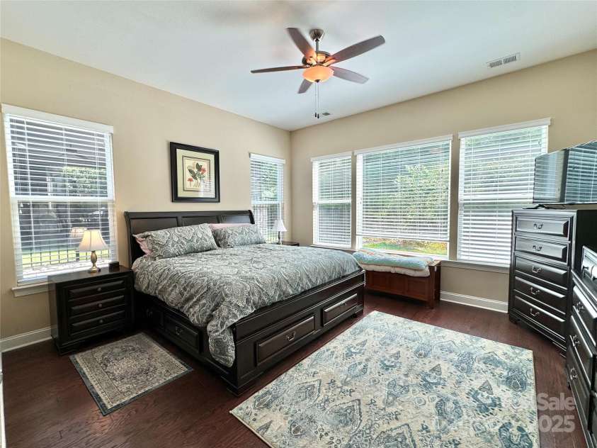 151 Chimney Rock Court, Denver, NC 28037.  MLS# CAR4238113, YatesRealty ID 6616. Primary Bedroom