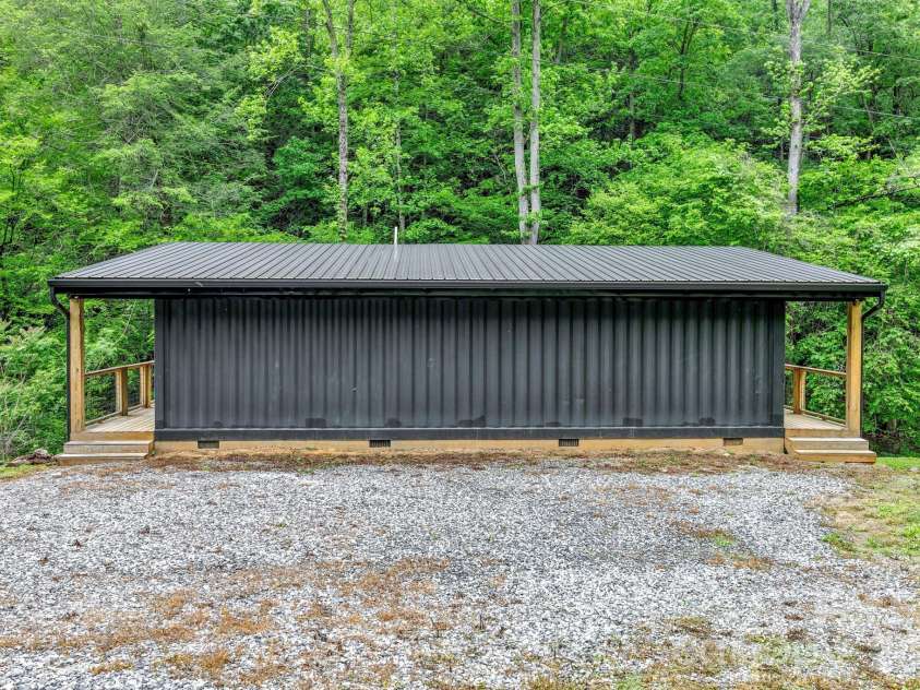 1115 Paint Rock Road, Hot Springs, NC 28743.  MLS# CAR4345094, YatesRealty ID 6617. 