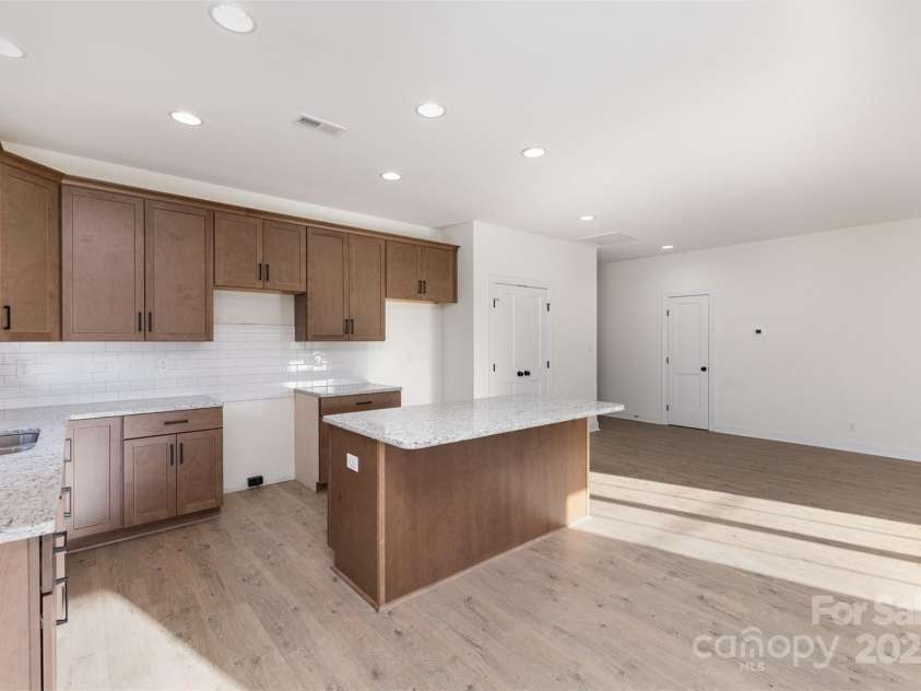 120 Southern Oaks Lane, Salisbury, NC 28147.  MLS# CAR4243946, YatesRealty ID 6617. 