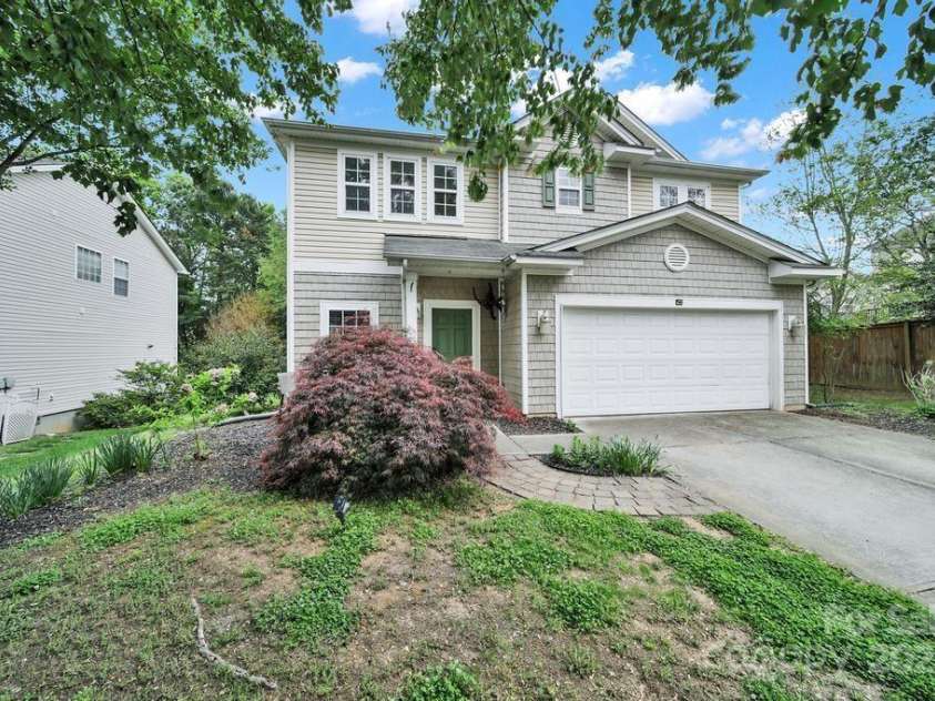 656 Hosta Drive, Fort Mill, SC 29715.  MLS# CAR4248168, YatesRealty ID 6618. 
