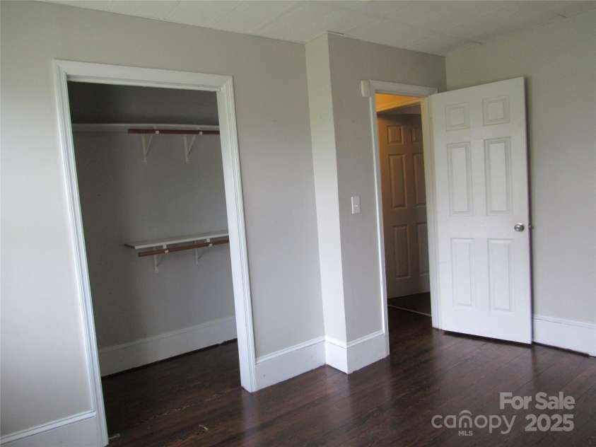 1146 Buffalo Street, Shelby, NC 28150.  MLS# CAR4276309, YatesRealty ID 662. 