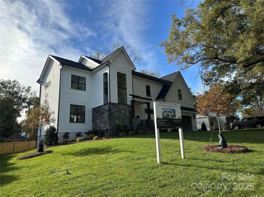 1314 Cortland Road, Charlotte, NC 28209.  MLS# CAR4318253, YatesRealty ID 662. $1.5 million home for sale in neighborhood