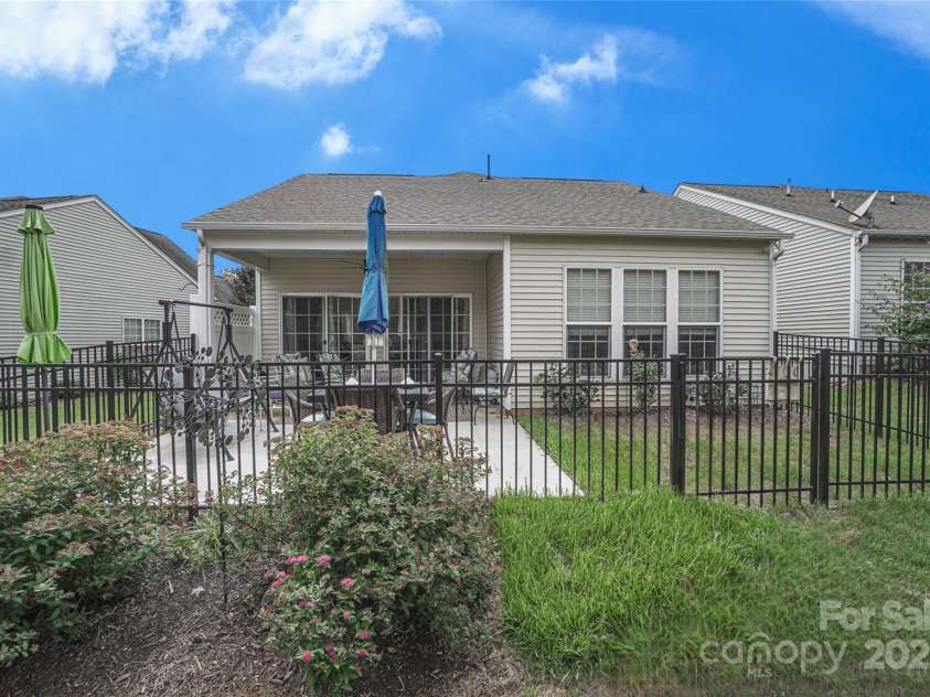 19182 Mallard Drive, Fort Mill, SC 29707.  MLS# CAR4266076, YatesRealty ID 662. 