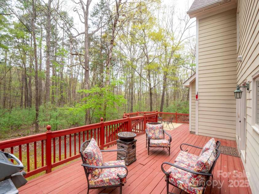 6108 Mcilwaine Road, Huntersville, NC 28078.  MLS# CAR4242611, YatesRealty ID 6620. 