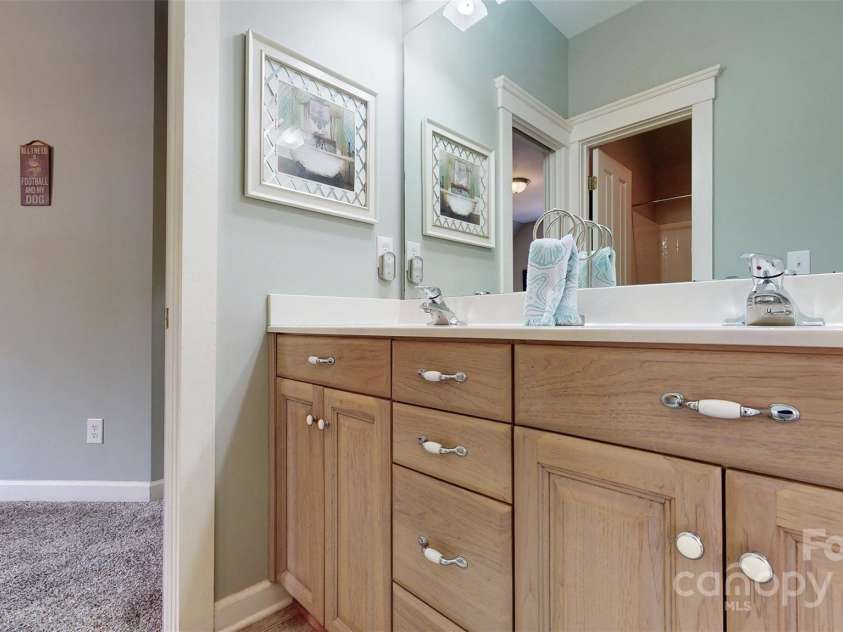 6108 Mcilwaine Road, Huntersville, NC 28078.  MLS# CAR4242611, YatesRealty ID 6620. 