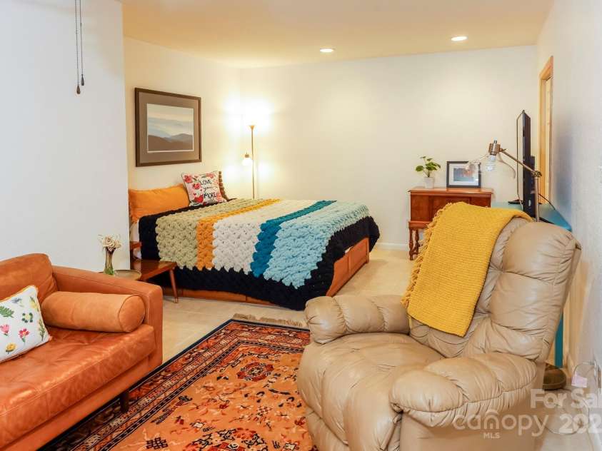 481 Winesap Road, Lake Lure, NC 28746.  MLS# CAR4226135, YatesRealty ID 6621. 