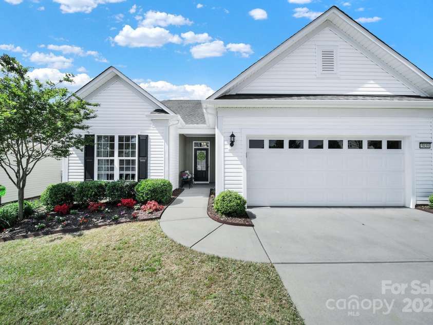 5039 Folly Lane, Fort Mill, SC 29707.  MLS# CAR4243154, YatesRealty ID 6622. 