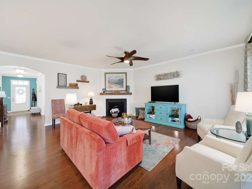 5039 Folly Lane, Fort Mill, SC 29707.  MLS# CAR4243154, YatesRealty ID 6622. 